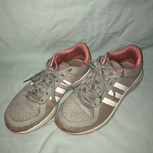 Adidas Tennis Shoes